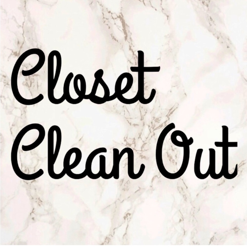 Please help me clean up my closet!!!
